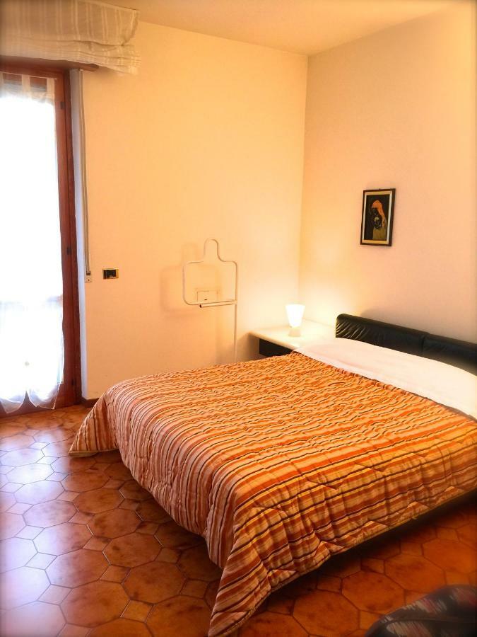 Appartamento Valentina Peschiera del Garda Luaran gambar