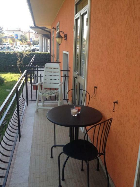 Appartamento Valentina Peschiera del Garda Luaran gambar