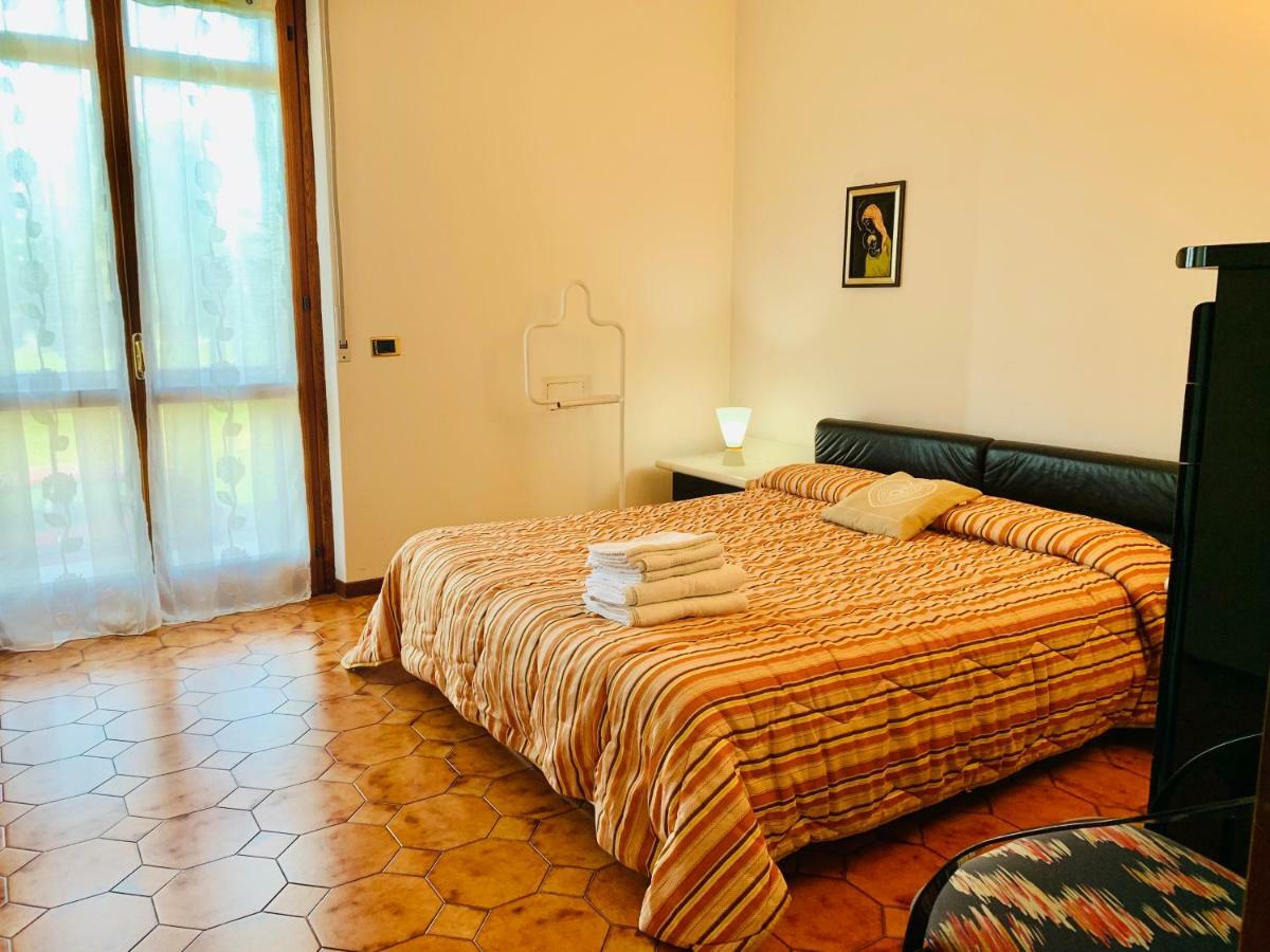 Appartamento Valentina Peschiera del Garda Luaran gambar